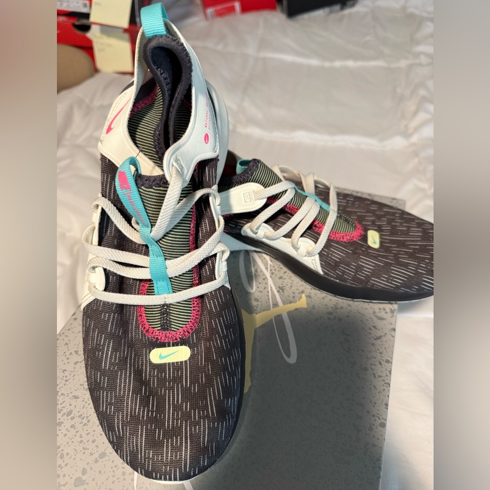 Women's Nike Flex Contact 3 - Black/Turquoise/Pink